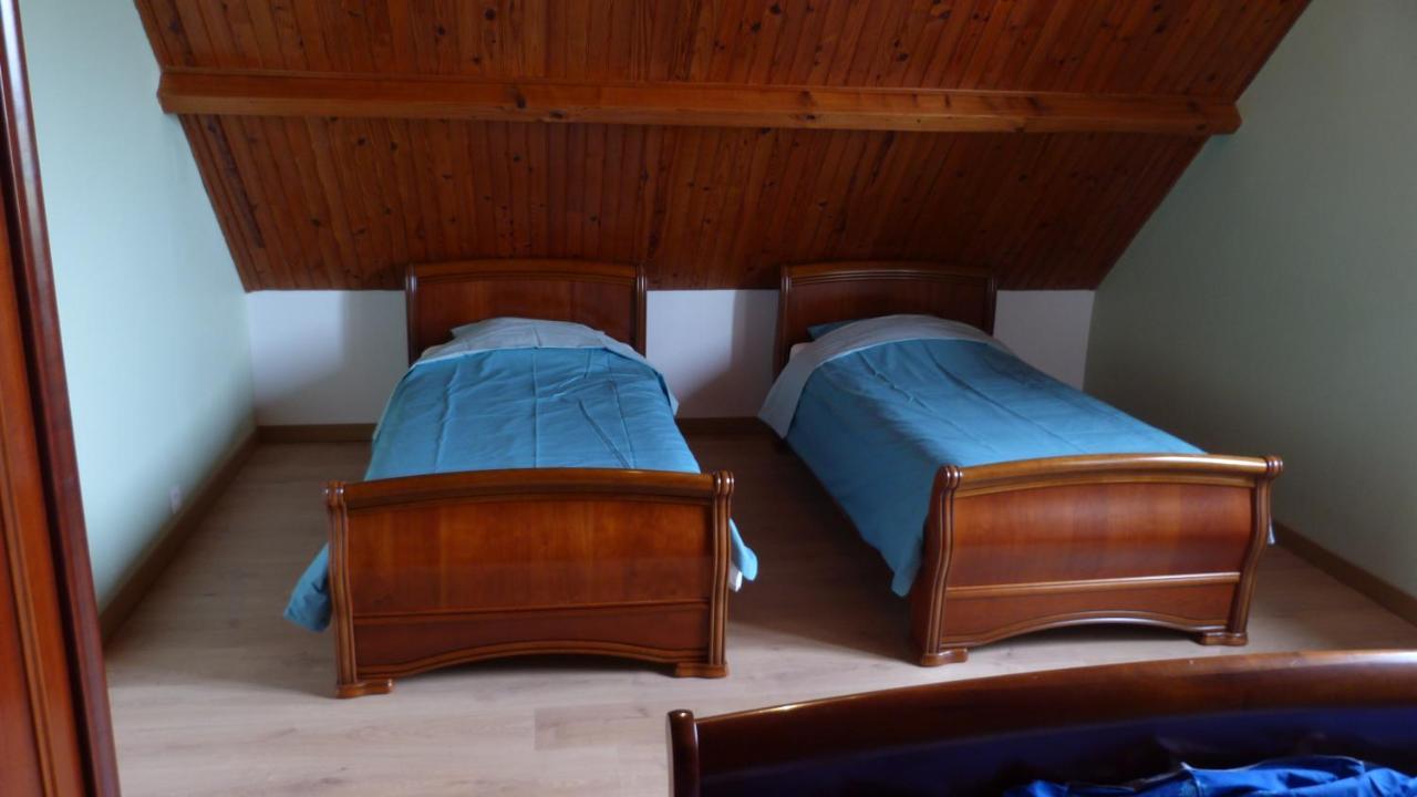 Maison De Vacances Pour 6 Personnes Avec Piscine Lainsecq Buitenkant foto