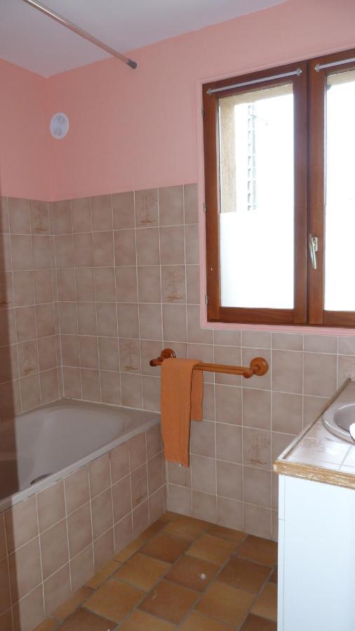 Maison De Vacances Pour 6 Personnes Avec Piscine Lainsecq Buitenkant foto