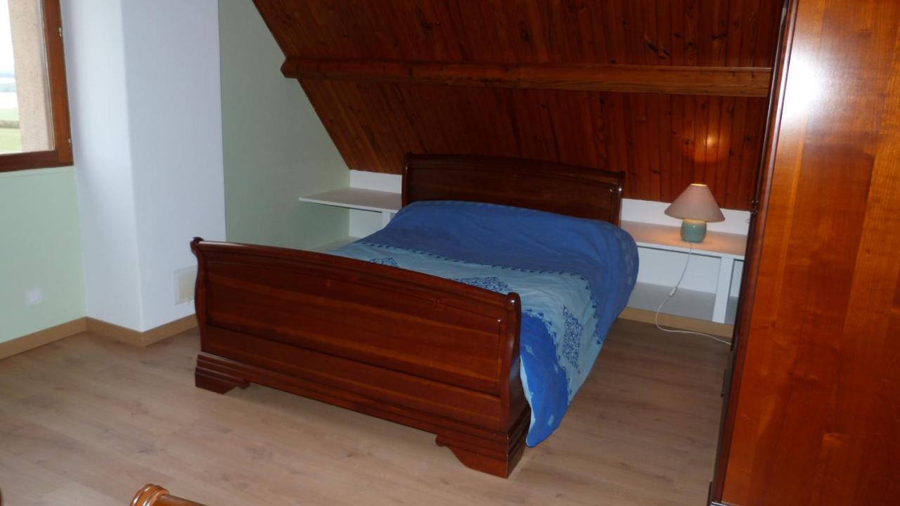 Maison De Vacances Pour 6 Personnes Avec Piscine Lainsecq Buitenkant foto